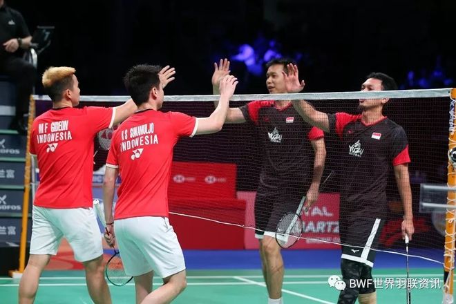 泰国队逆转丹麦队,桃田贤斗带队取胜 泰国队逆转丹麦队,桃田贤斗带队取胜