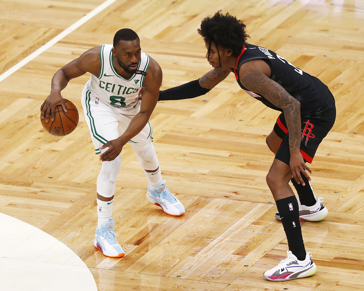 四川队完胜雄鹿，字母哥点燃赛场