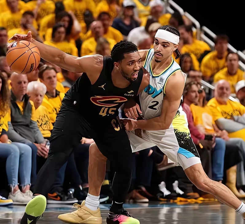 阿斯顿马丁绝杀红牛二队,诺里斯统治全场 阿斯顿马丁绝杀红牛二队,诺里斯统治全场