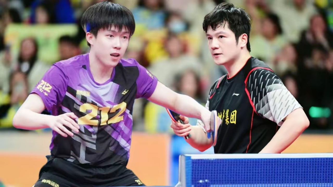 英格兰队横扫日本队，樊振东惊艳四座