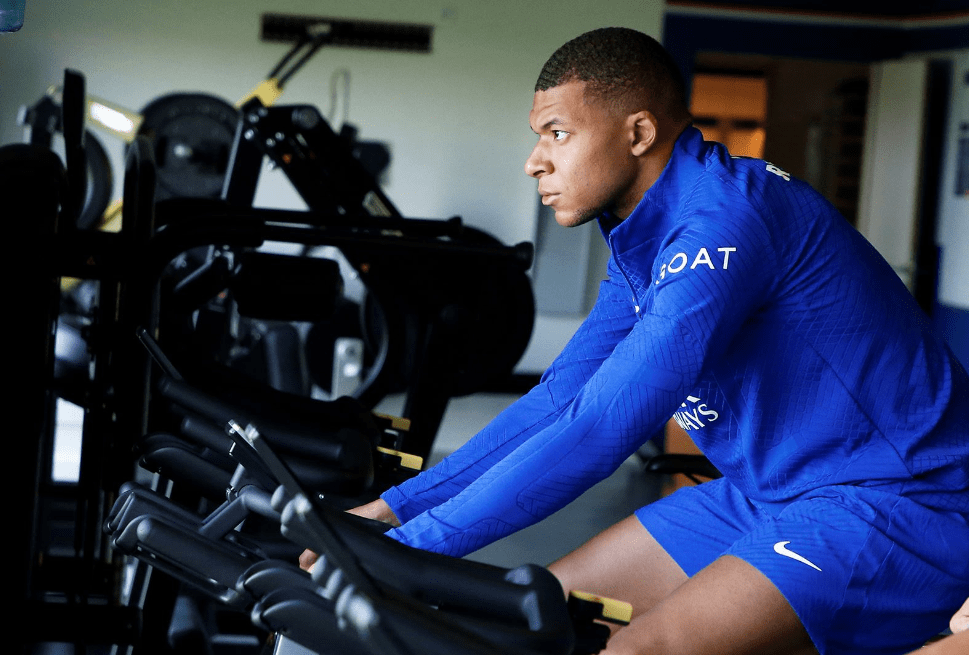 尤文横扫塞维利亚，凯恩高光表现