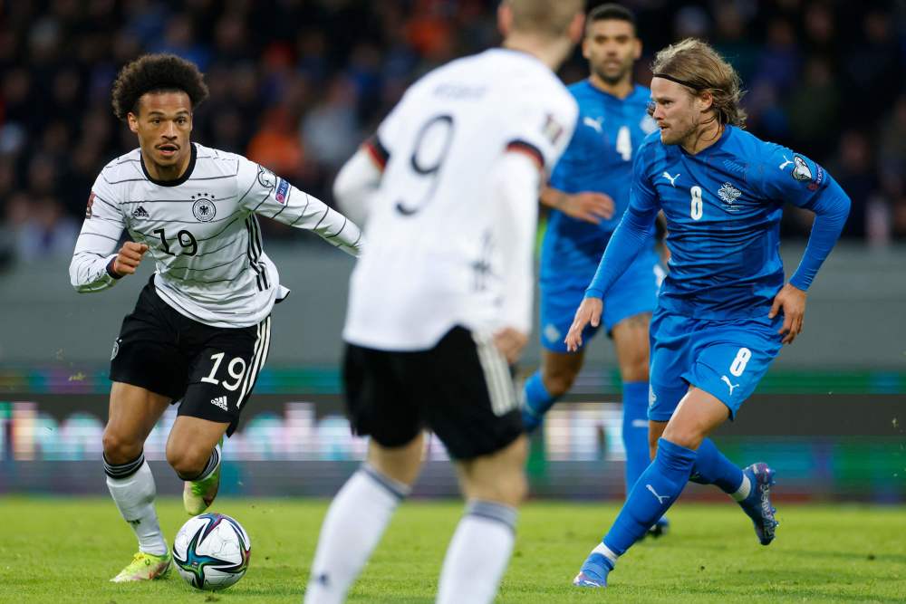 意大利再次痛失一分，波兰继续稳居小组头名