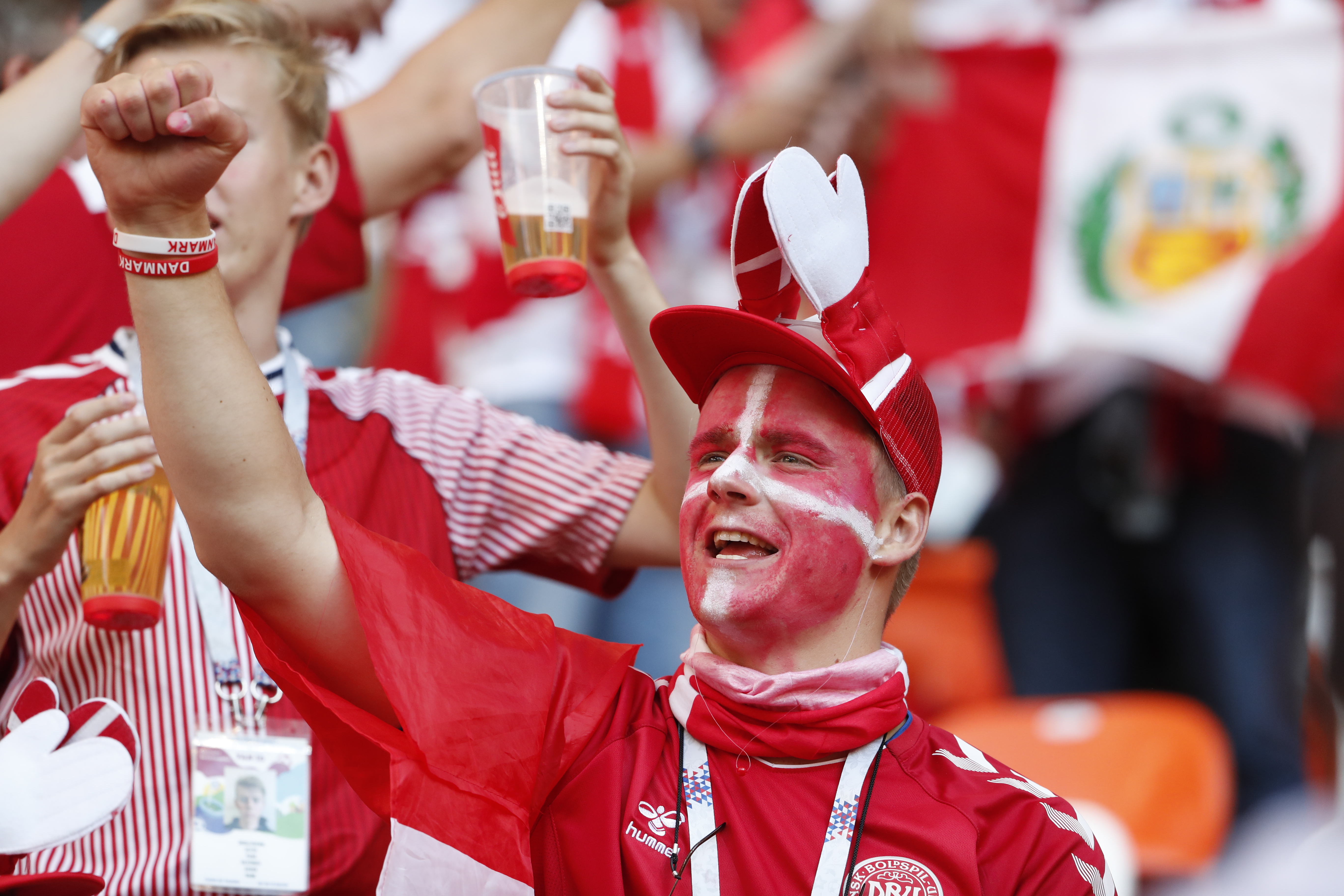 丹麦国家队在客场比赛中表现出色