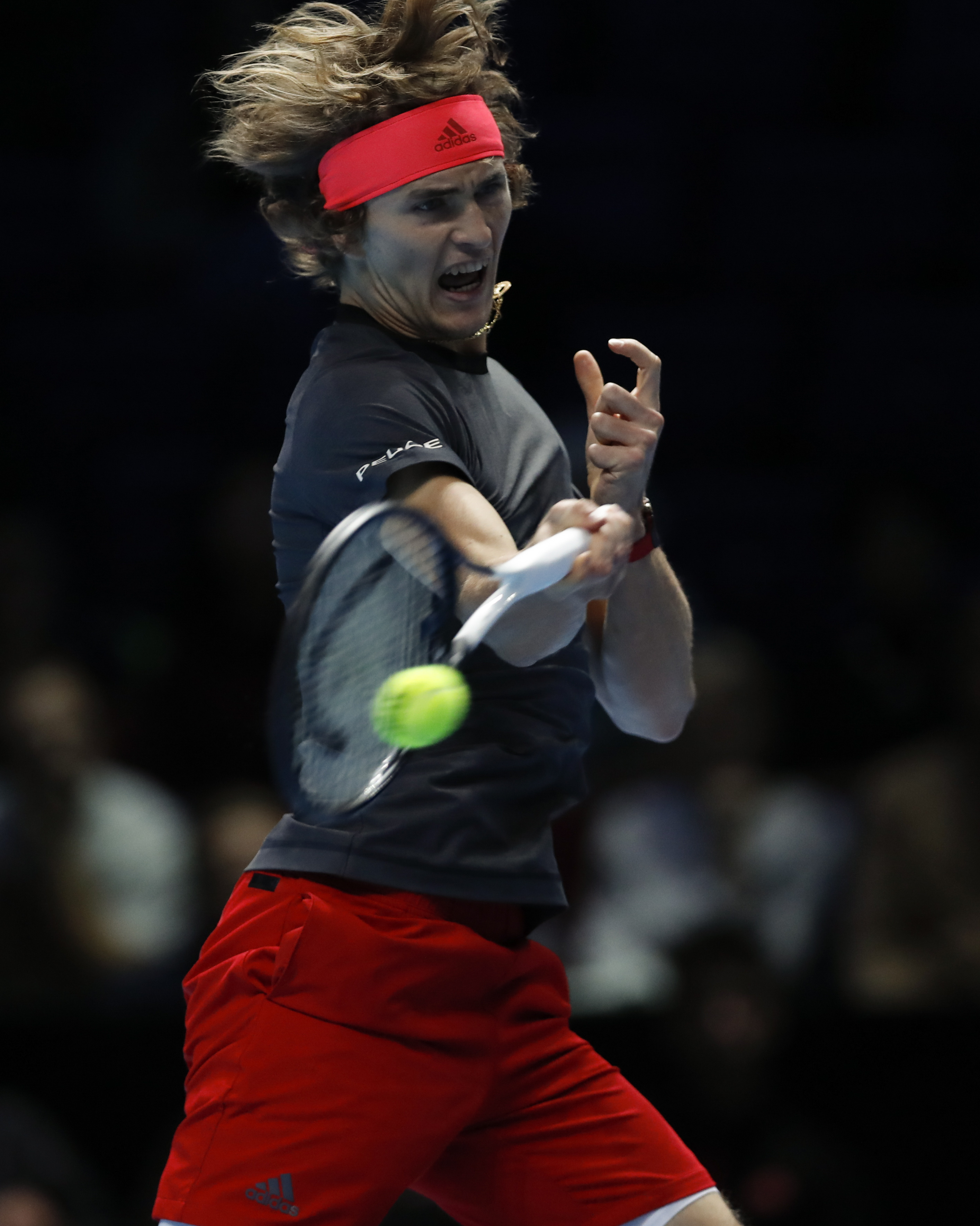 法网逆转年终总决赛，兹维列夫高光表现