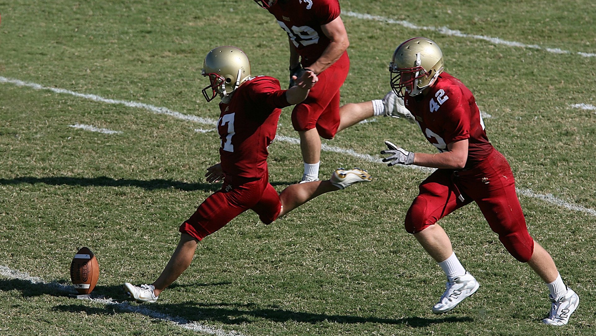 比利亚雷亚尔生死战取胜切尔西，基耶萨成为关键先生